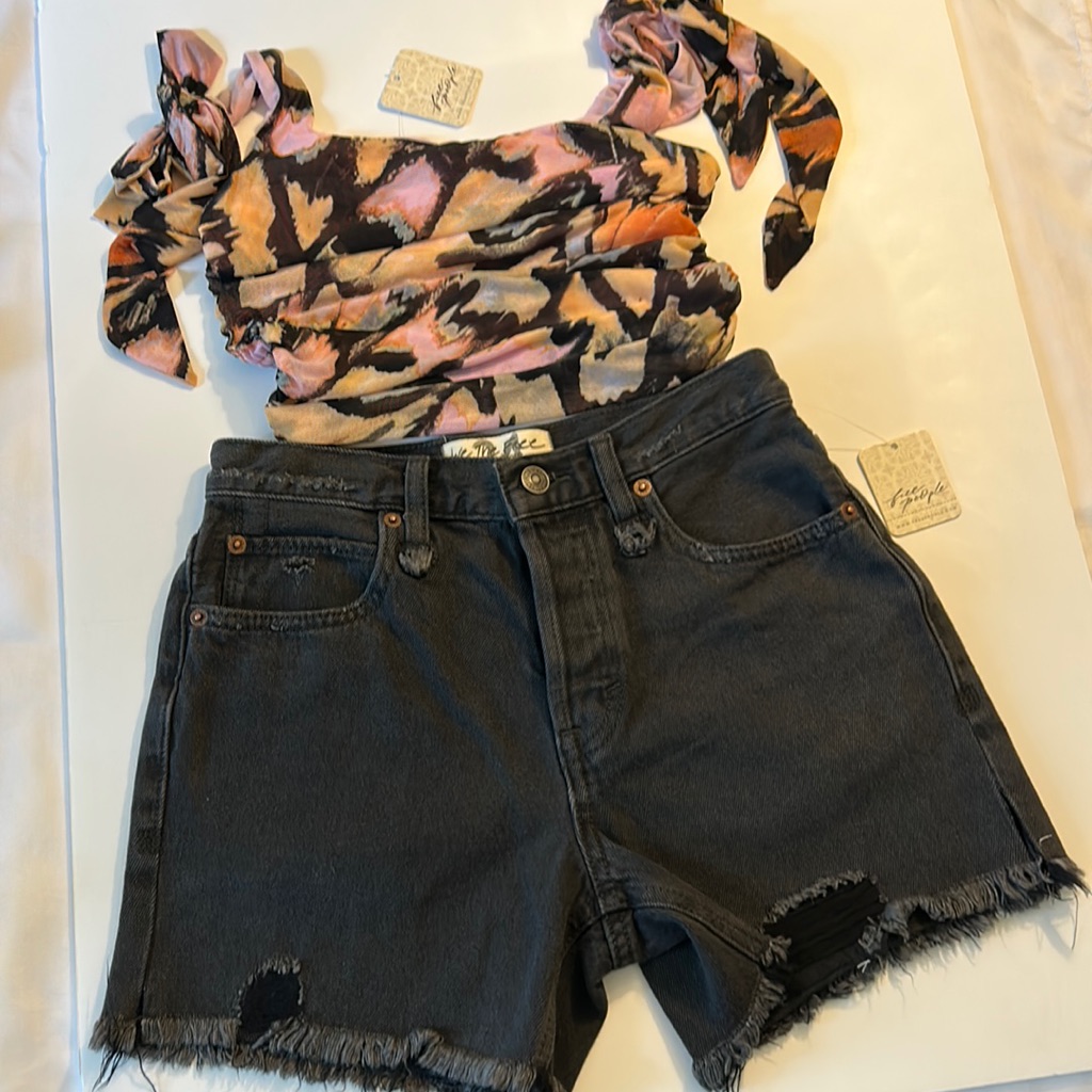 Free People Small / 24 2-Piece Makai Distressed Shorts & Avenue Print Tank Nwt